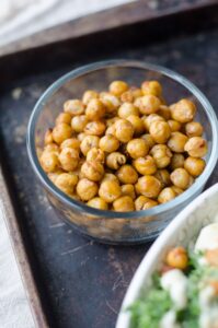chickpeas, roast chickpeas, mediterranean diet, plant based, vegan, recipes, naturopath, nutritionist, dietician, holistic health 