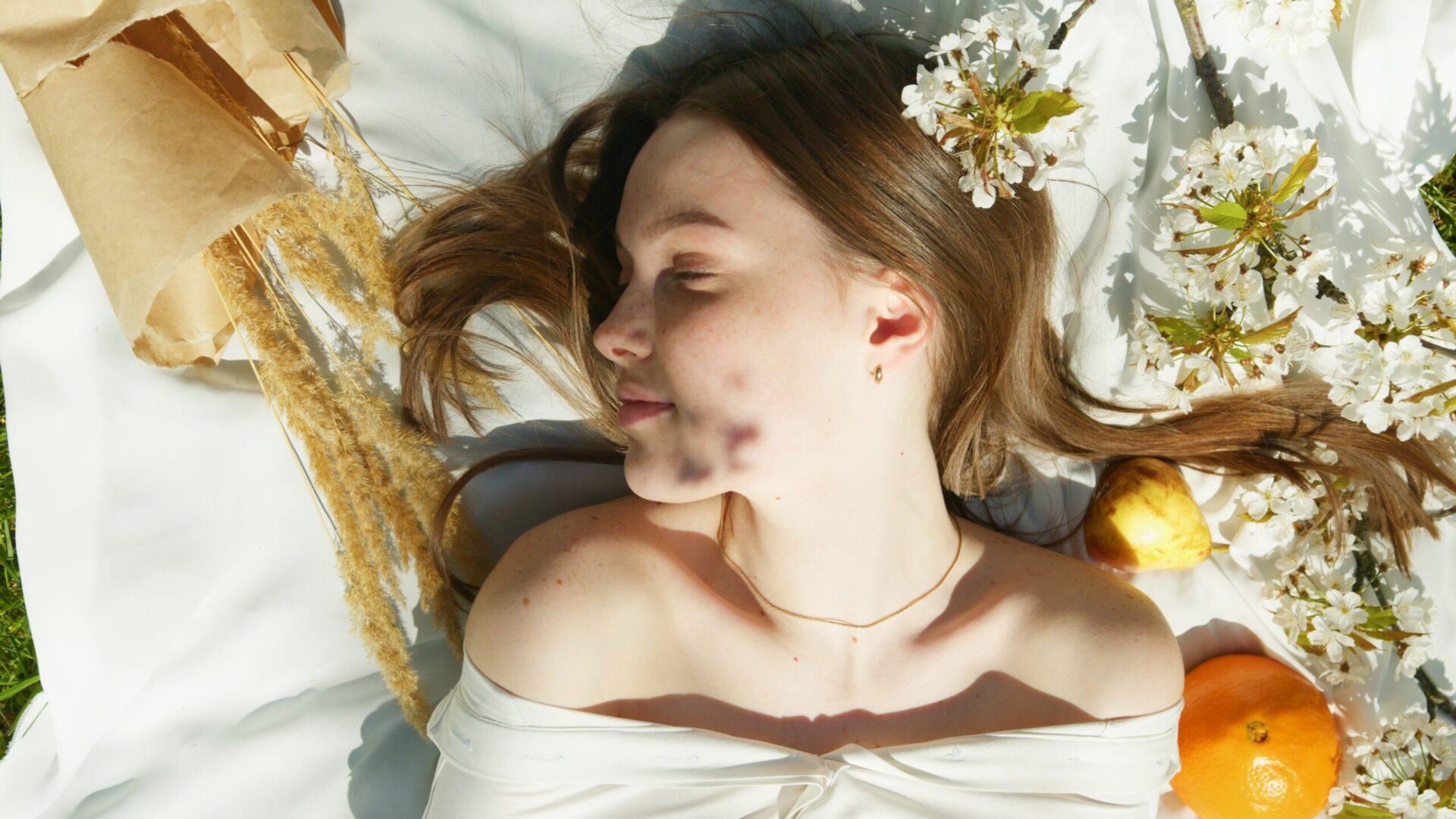 sleep, melatonin, natural sleep support, sleep help, insomnia, naturopath sleep, naturopath melbourne, acupuncture melbourne, acupuncture malvern east, acupuncture for sleep